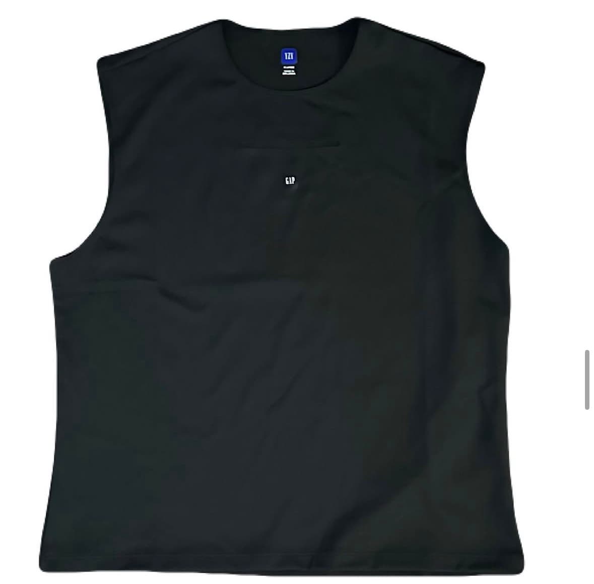 Sleeveless second skin